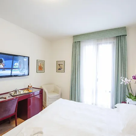 فندق Ermellina Siena, A Tribute Portfolio