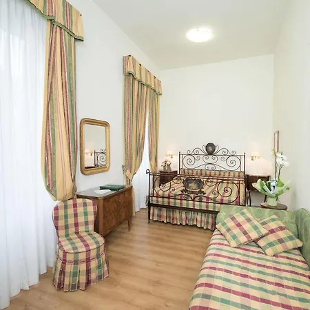 Garden Hotel 4*